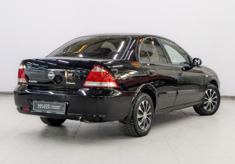 Подержанный автомобиль Nissan Almera Classic 2012 года (5 фото)
