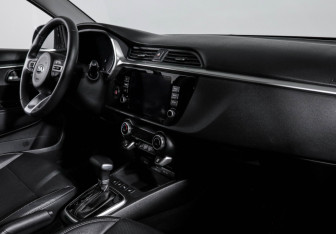 Подержанный автомобиль Kia Rio Sedan 2021 года (9 фото)