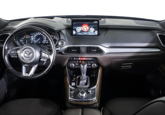 Подержанный автомобиль Mazda CX-9 2022 года (15 фото)