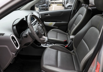 Подержанный автомобиль Kia Picanto 2018 года (15 фото)