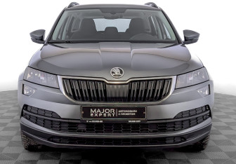 Подержанный автомобиль Skoda Karoq 2020 года (2 фото)