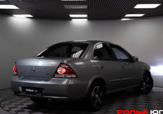 Подержанный автомобиль Nissan Almera Classic 2007 года (20 фото)