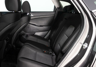 Подержанный автомобиль Hyundai Tucson 2018 года (11 фото)