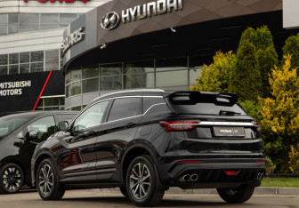 Подержанный автомобиль Geely Coolray 2021 года (5 фото)