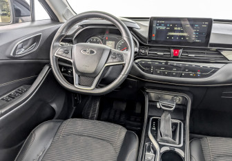 Подержанный автомобиль Москвич 3 2023 года (25 фото)