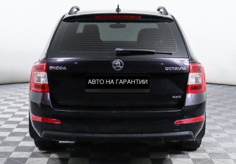 Подержанный автомобиль Skoda Octavia Liftback 2016 года (4 фото)