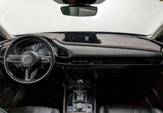 Подержанный автомобиль Mazda CX-30 2024 года (24 фото)