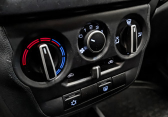 Подержанный автомобиль LADA (ВАЗ) Granta Sedan 2024 года (14 фото)