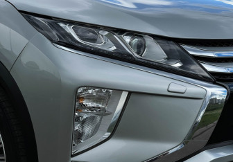 Подержанный автомобиль Mitsubishi Eclipse Cross 2018 года (15 фото)