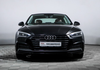 Подержанный автомобиль Audi A5 Coupe 2016 года (2 фото)