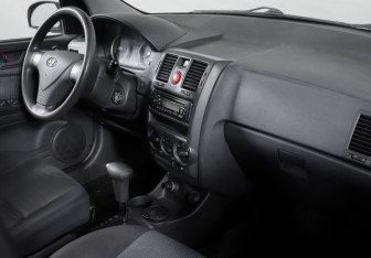 Подержанный автомобиль Hyundai Getz 2008 года (9 фото)