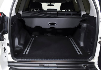 Подержанный автомобиль Toyota Land Cruiser Prado 2019 года (18 фото)