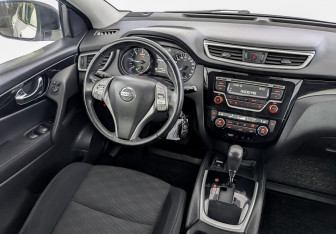 Подержанный автомобиль Nissan Qashqai 2018 года (28 фото)