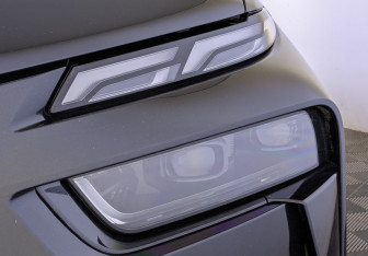 Подержанный автомобиль BMW X7 2024 года (11 фото)