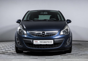 Подержанный автомобиль Opel Corsa 2013 года (2 фото)