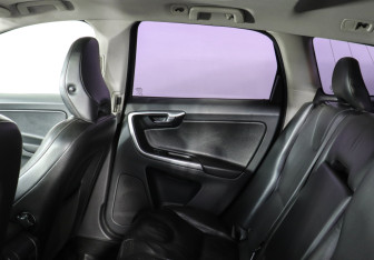 Подержанный автомобиль Volvo XC60 2010 года (8 фото)
