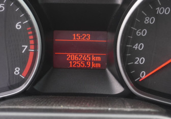 Подержанный автомобиль Ford Mondeo Sedan 2011 года (15 фото)
