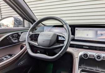 Подержанный автомобиль Exeed TXL 2023 года (28 фото)