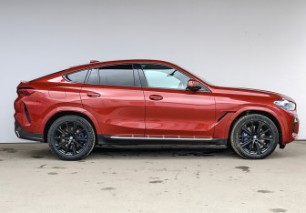 Подержанный автомобиль BMW X6 2021 года (4 фото)