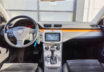Подержанный автомобиль Volkswagen Passat Sedan 2008 года (10 фото)