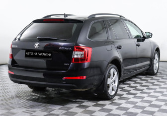 Подержанный автомобиль Skoda Octavia Liftback 2016 года (3 фото)