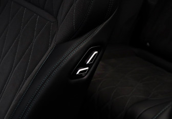 Новый Geely Monjaro 2025 (24 фото)