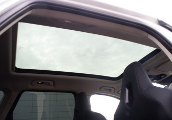 Подержанный автомобиль BMW X1 2024 года (17 фото)