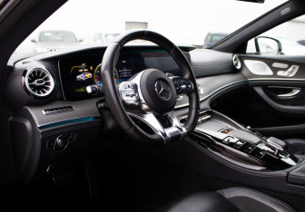 Подержанный автомобиль Mercedes-Benz AMG GT Liftback 2019 года (12 фото)