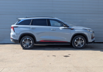 Подержанный автомобиль Changan CS75PLUS 2023 года (4 фото)