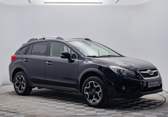 Подержанный автомобиль Subaru XV 2013 года (7 фото)