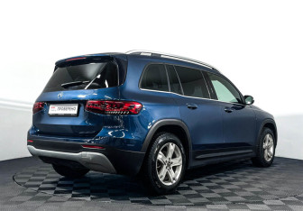 Подержанный автомобиль Mercedes-Benz GLB 2021 года (5 фото)