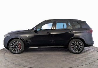 Новый BMW X5 2025 (3 фото)