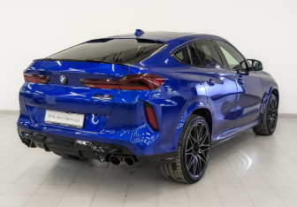 Подержанный автомобиль BMW X6 M 2021 года (5 фото)