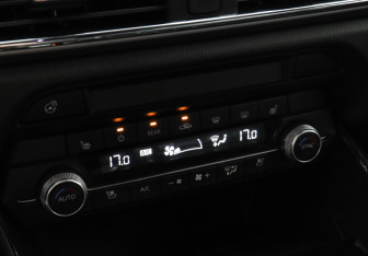 Подержанный автомобиль Mazda CX-9 2021 года (13 фото)