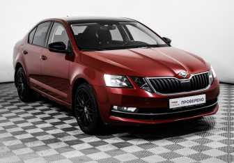 Подержанный автомобиль Skoda Octavia Liftback 2017 года (3 фото)