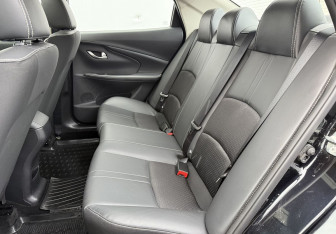 Подержанный автомобиль Changan Alsvin 2023 года (11 фото)