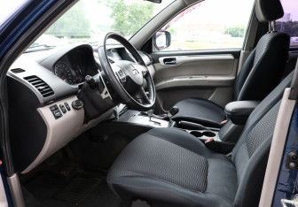 Подержанный автомобиль Mitsubishi Pajero Sport 2014 года (16 фото)