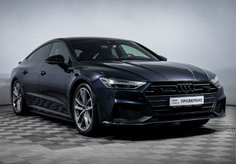 Подержанный автомобиль Audi A7 2021 года (3 фото)