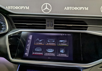 Подержанный автомобиль Audi A6 Sedan 2021 года (17 фото)