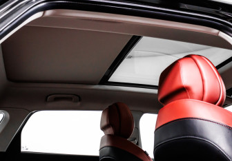 Подержанный автомобиль Exeed RX 2023 года (21 фото)