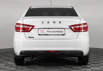 Подержанный автомобиль LADA (ВАЗ) Vesta Sedan 2018 года (6 фото)