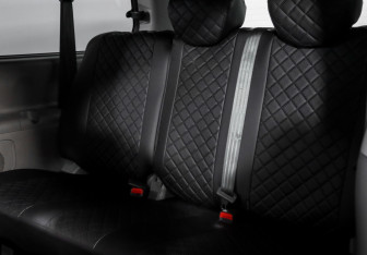 Подержанный автомобиль Hyundai H-1 2010 года (11 фото)