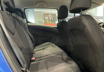 Подержанный автомобиль Peugeot 308 Hatchback 2010 года (12 фото)