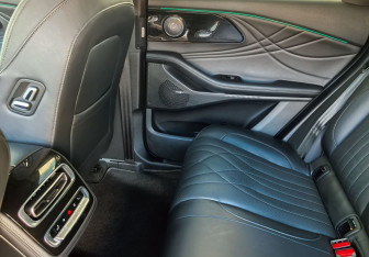 Подержанный автомобиль Exeed RX 2023 года (19 фото)