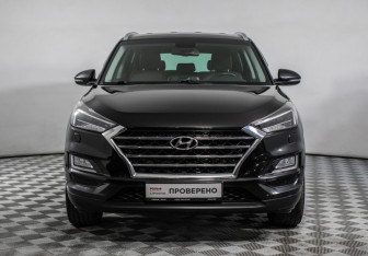 Подержанный автомобиль Hyundai Tucson 2020 года (2 фото)