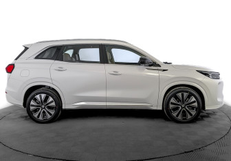 Новый Evolute i-SPACE 2026 (4 фото)