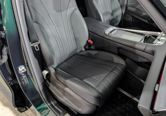 Подержанный автомобиль Exeed TXL 2024 года (24 фото)