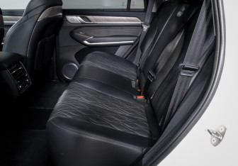 Подержанный автомобиль Tank 500 2023 года (10 фото)