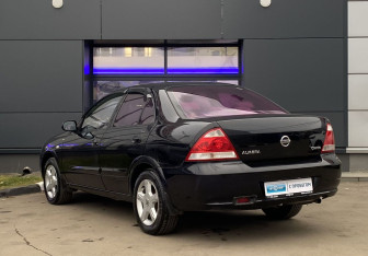 Подержанный автомобиль Nissan Almera Classic 2006 года (7 фото)