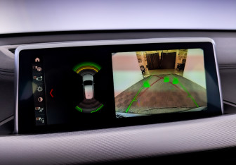 Подержанный автомобиль BMW X1 2020 года (26 фото)